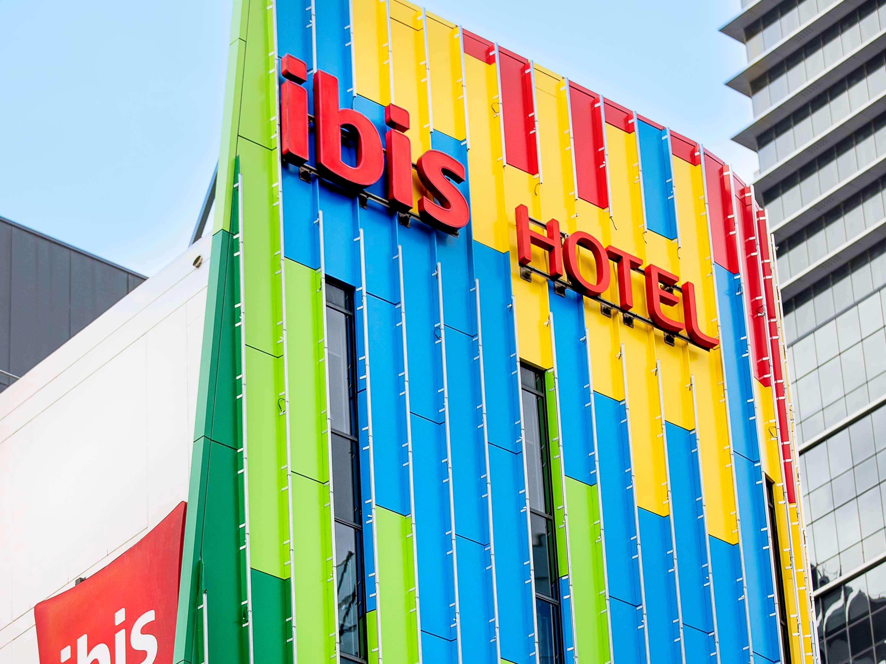 Ibis Sydney Barangaroo Hotell Exteriör bild