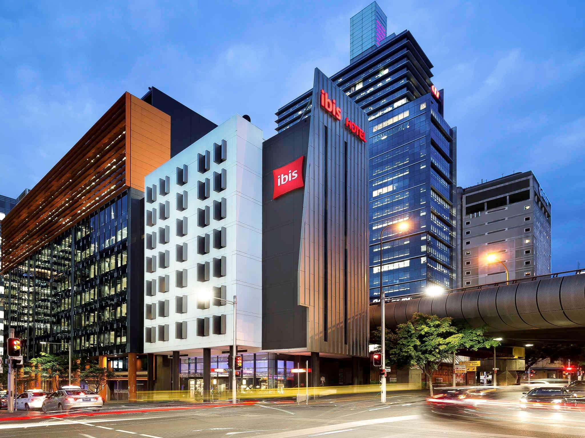 Ibis Sydney Barangaroo Hotell Exteriör bild