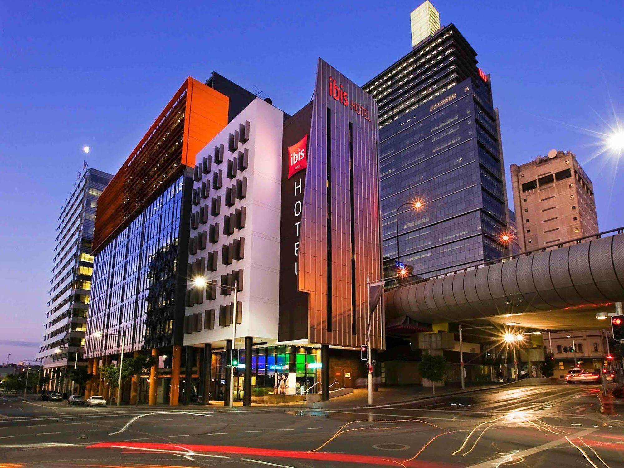 Ibis Sydney Barangaroo Hotell Exteriör bild